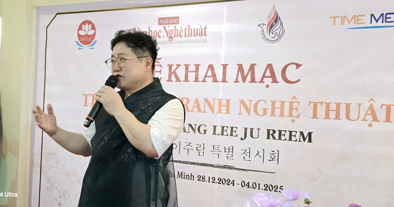 Họa sĩ H&agrave;n m&ecirc; "Nhật k&yacute; trong t&ugrave;" của B&aacute;c Hồ l&agrave;m triển l&atilde;m tại TP HCM- Ảnh 3.