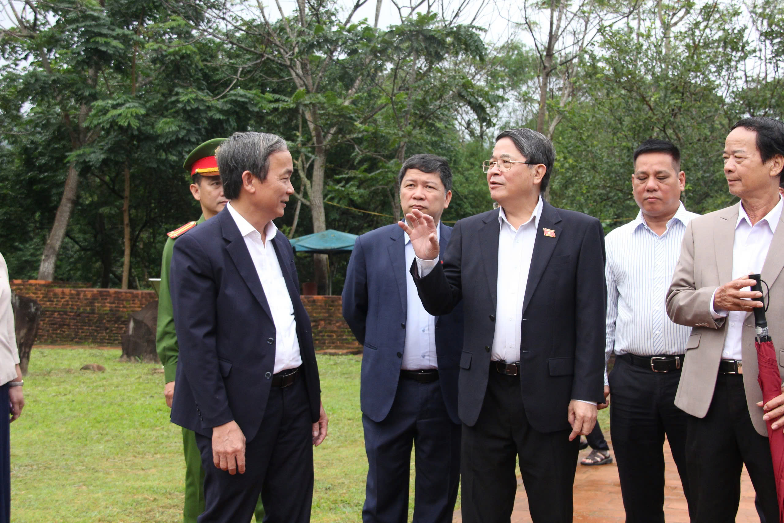 Ph&oacute; Chủ tịch Quốc hội Nguyễn Đức Hải khảo s&aacute;t Khu di t&iacute;ch Mỹ Sơn- Ảnh 1.