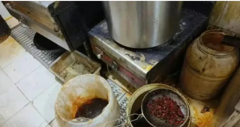 Nh&agrave; h&agrave;ng Trung Quốc trộn đồ thừa v&agrave;o nước lẩu của kh&aacute;ch mới- Ảnh 2.