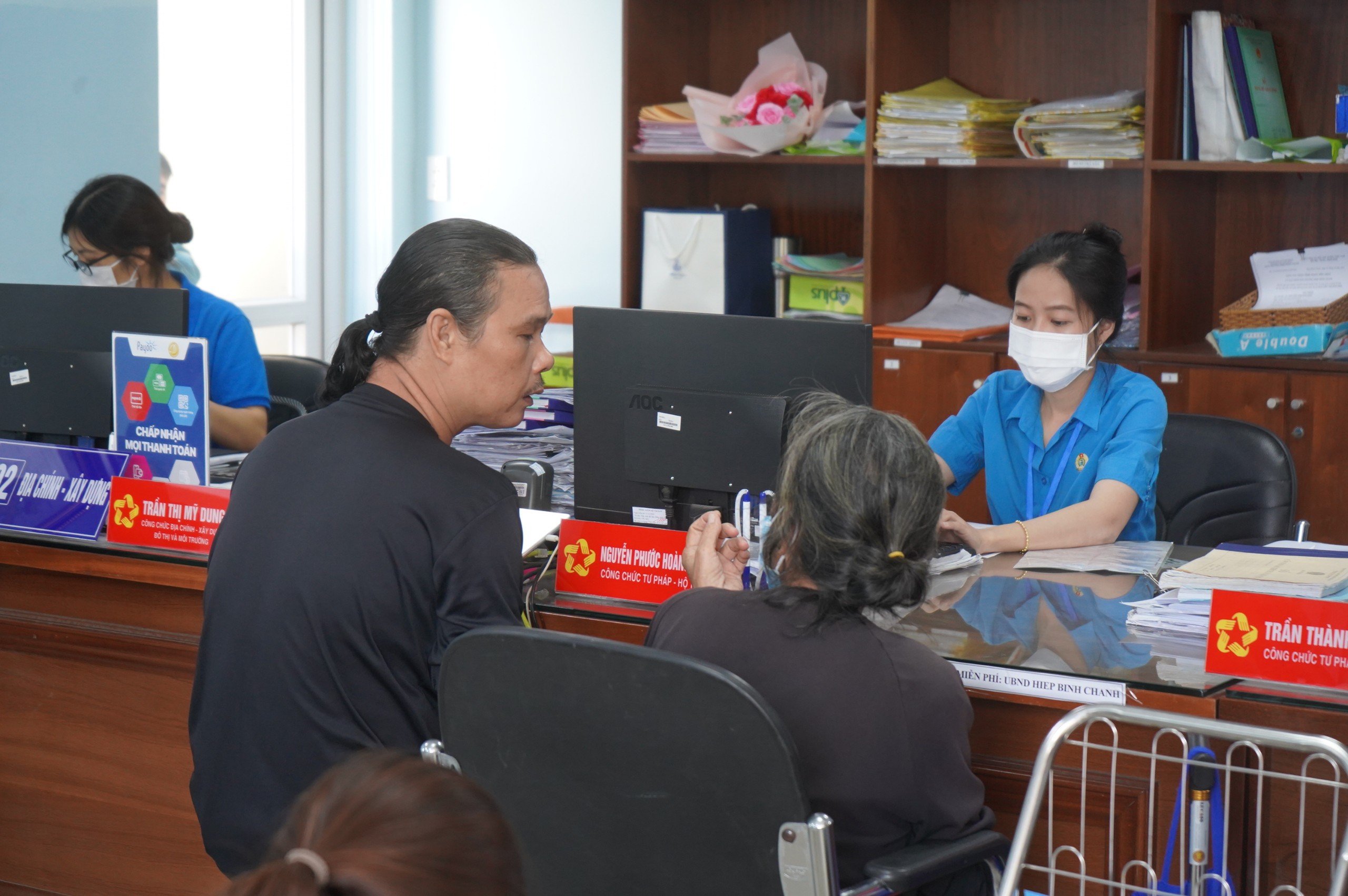 Nh&oacute;m c&aacute;n bộ, c&ocirc;ng chức, vi&ecirc;n chức n&agrave;o chưa thuộc diện tinh giản bi&ecirc;n chế?- Ảnh 1.