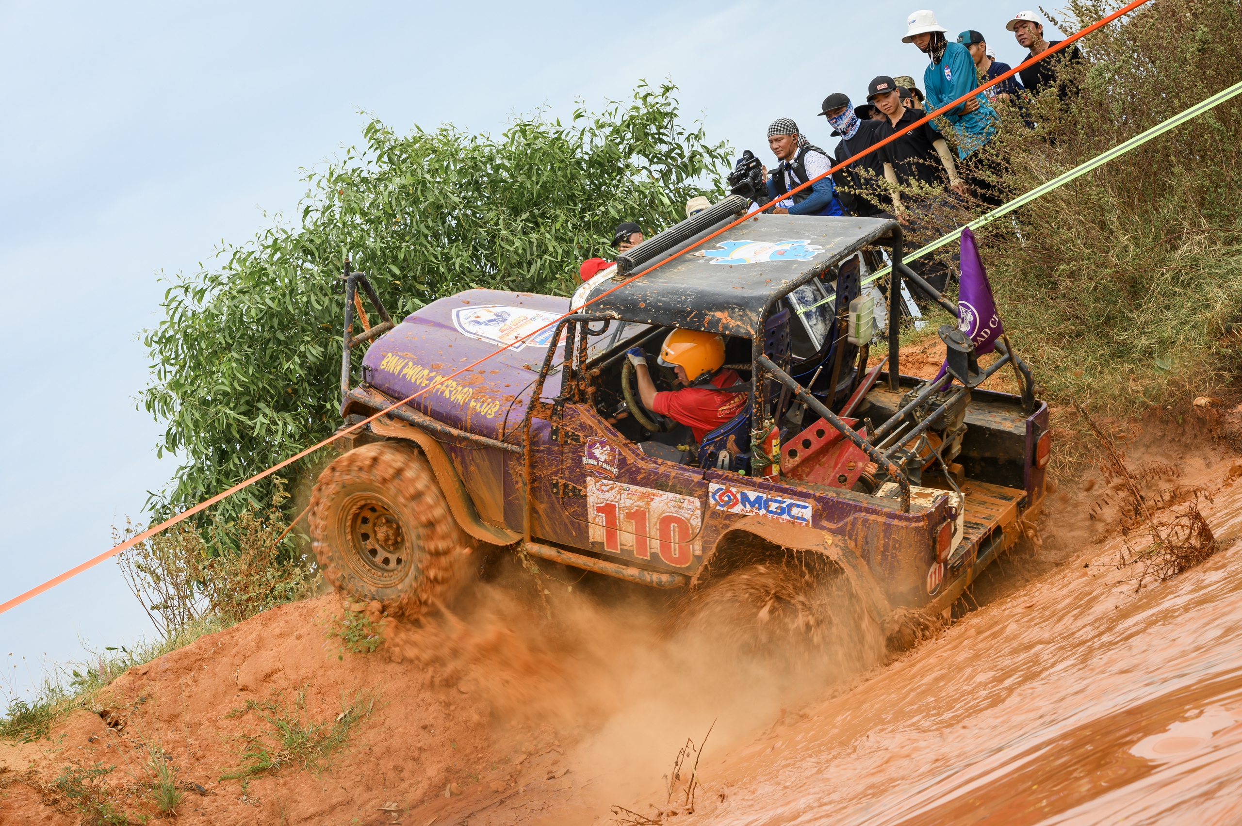 Địa h&igrave;nh thử th&aacute;ch tại NovaWorld Phan Thiet mang đến cảm gi&aacute;c "nghẹt thở" v&agrave; kịch t&iacute;nh cho ch&iacute;nh c&aacute;c tay đua v&agrave; kh&aacute;n giả