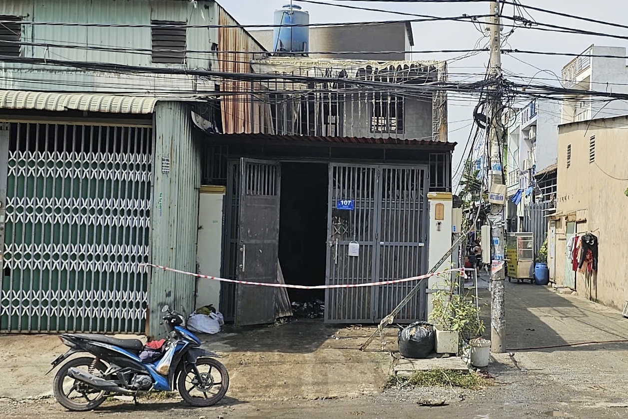Hai vụ ch&aacute;y trong một buổi s&aacute;ng ở TP HCM- Ảnh 2.