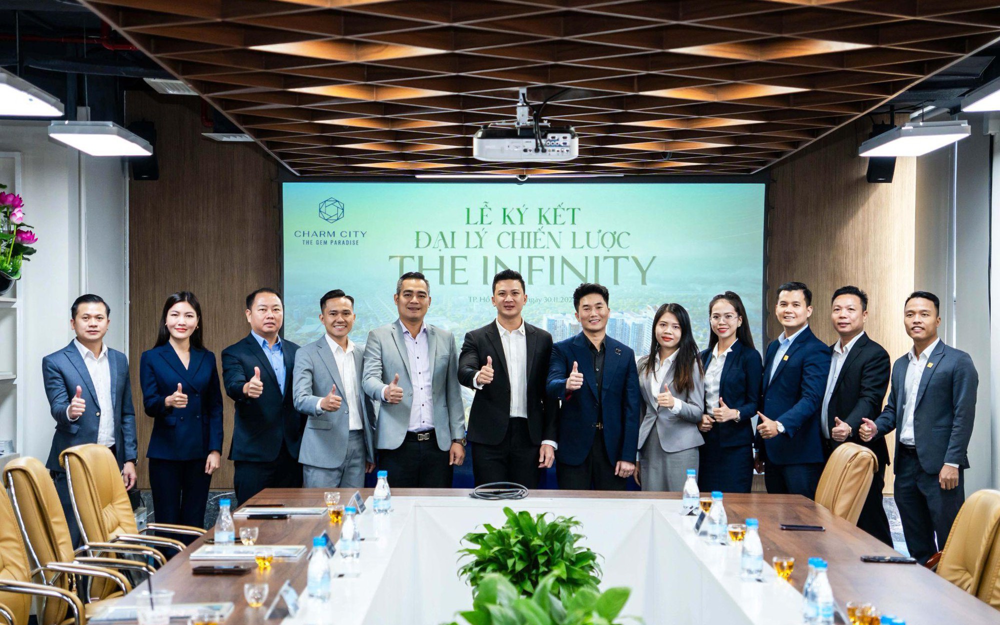 6 đối t&aacute;c ph&acirc;n phối ch&iacute;nh thức của dự &aacute;n The Infinity
