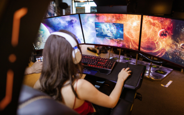 Dưới 18 tuổi không được chơi game quá 180 phút/ngày: Xóa quan niệm
