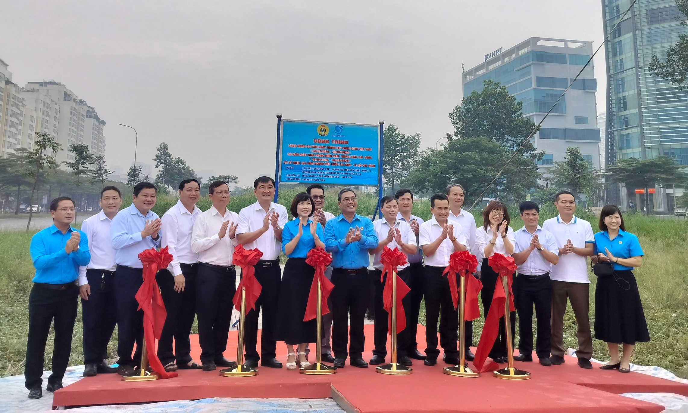 CNVC-LĐ SAWACO t&iacute;ch cực thi đua lao động v&igrave; cộng đồng- Ảnh 3.