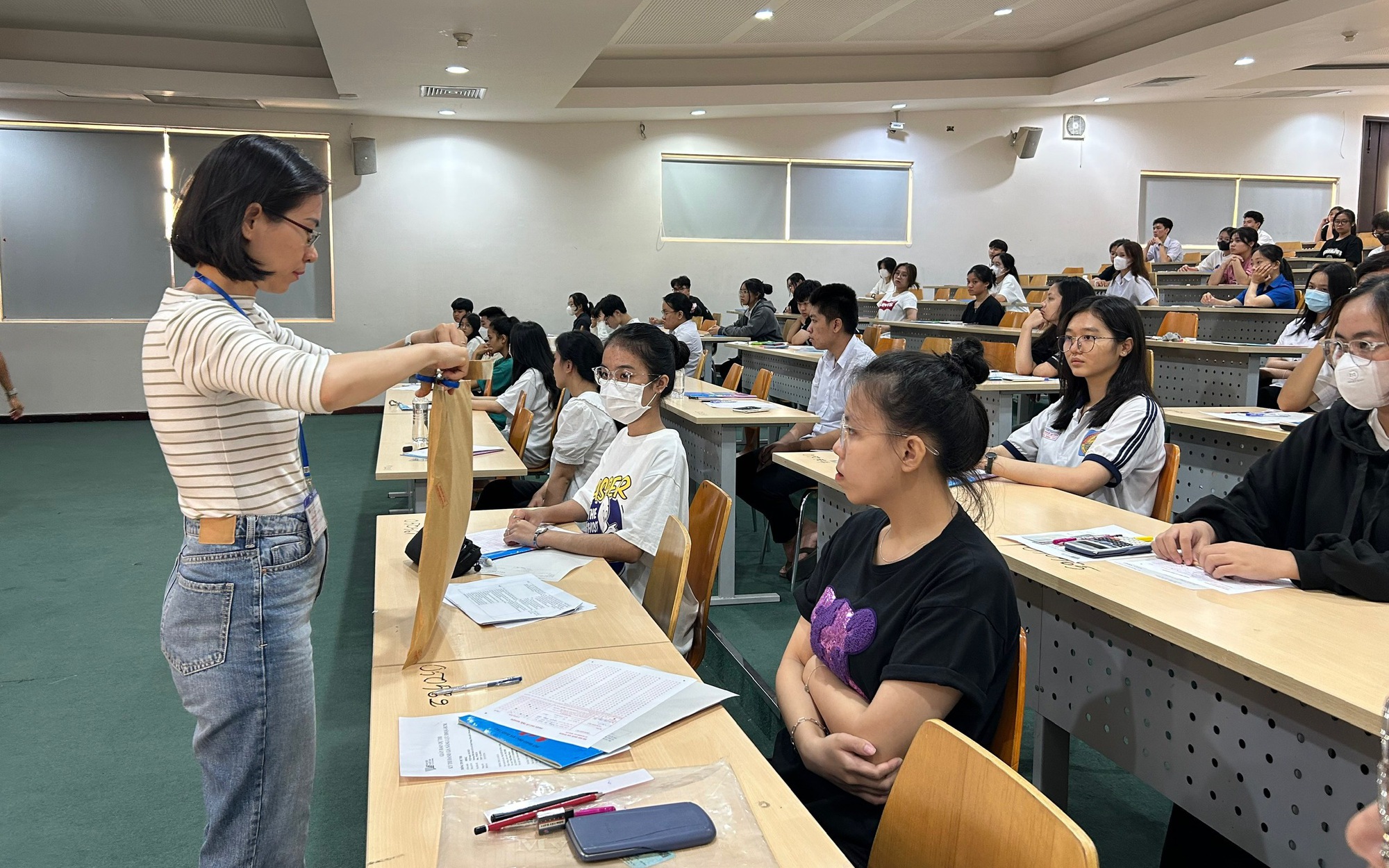 Bỏ phương thức xét tuyển sớm?