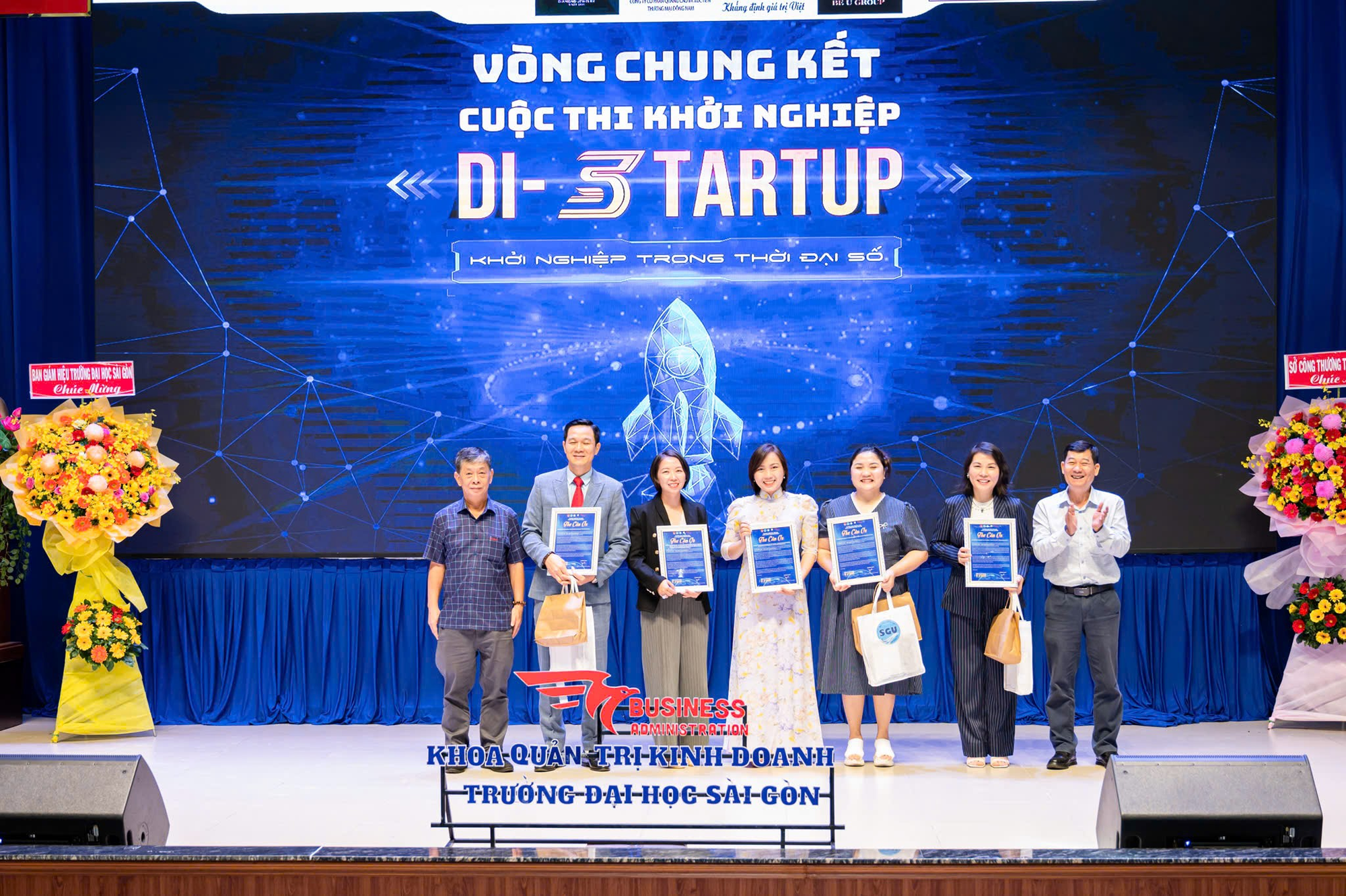 S&acirc;n chơi khởi nghiệp d&agrave;nh cho sinh vi&ecirc;n- Ảnh 2.