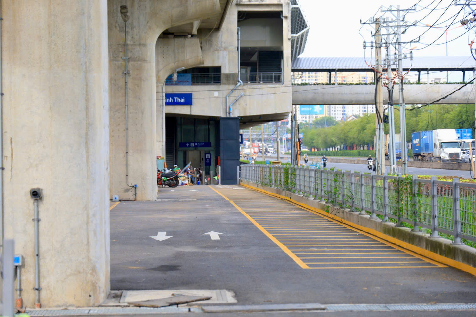 C&oacute; đủ chỗ gửi xe khi đi metro số 1?- Ảnh 12.