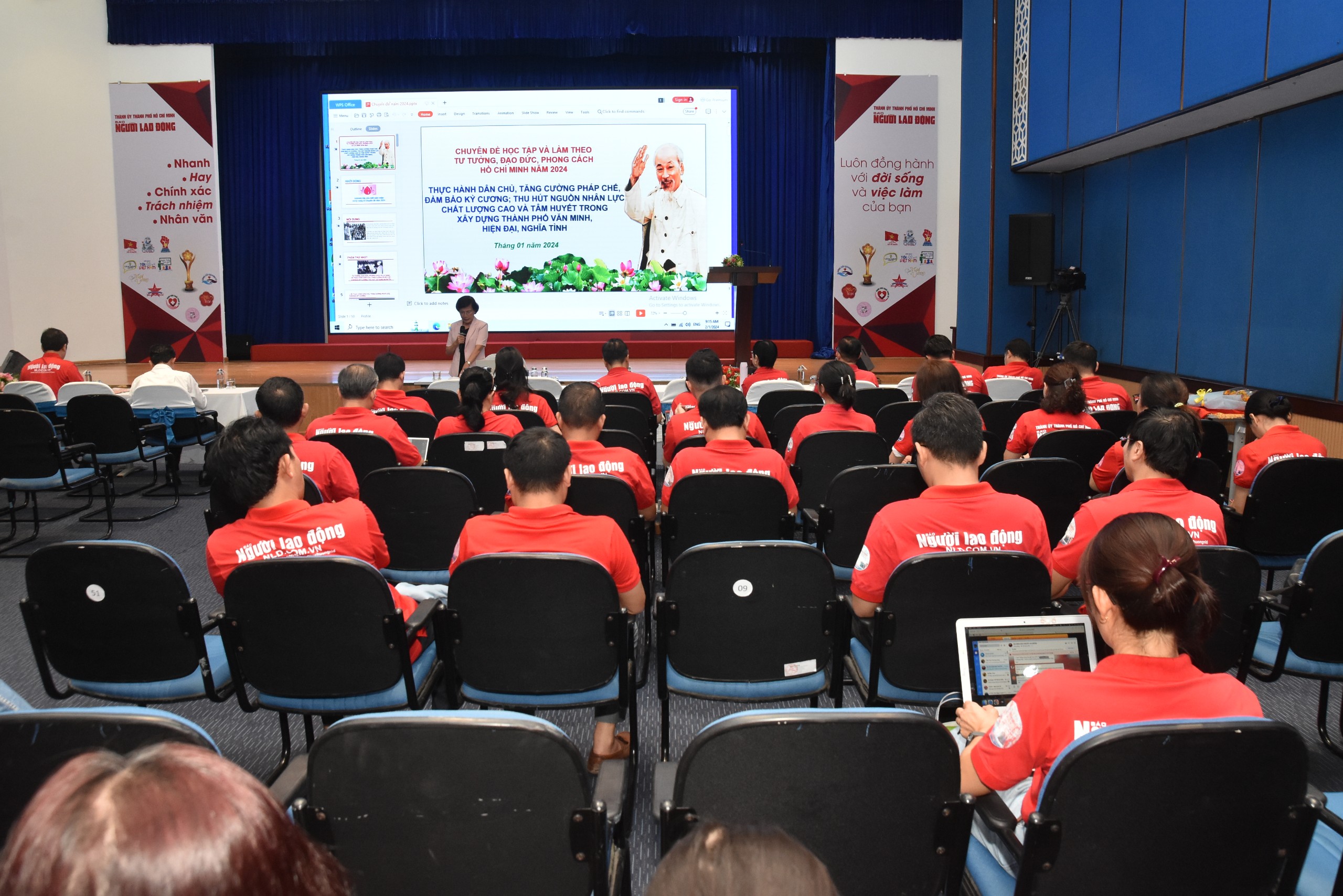 Báo Người Lao Động học tập, triển khai chuyên đề năm 2024- Ảnh 4.