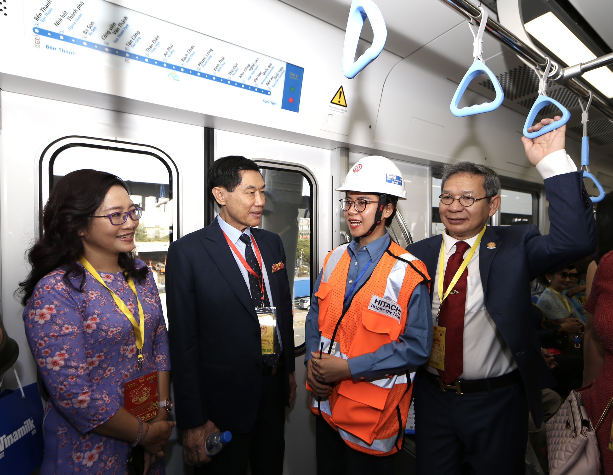 Kiều bào xúc động khi ngắm TP HCM từ tuyến metro số 1- Ảnh 6.
