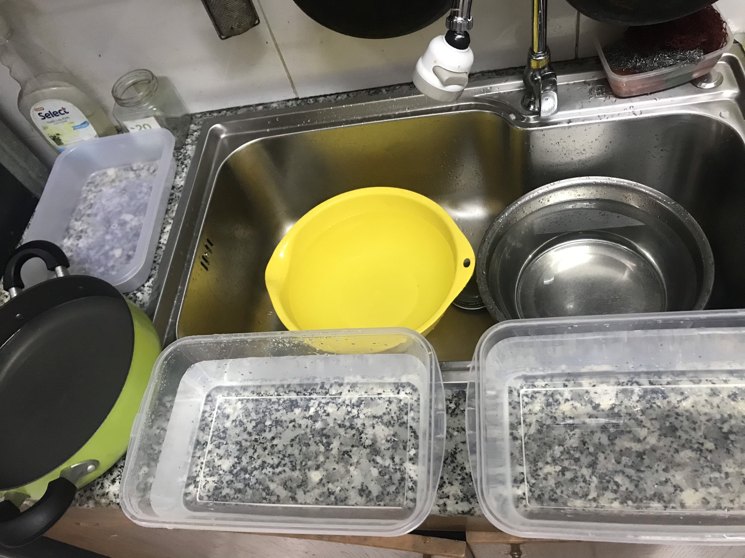 H&agrave;ng ng&agrave;n người trong chung cư ở TP HCM phập phồng v&igrave; c&uacute;p nước li&ecirc;n tục - Ảnh 2.