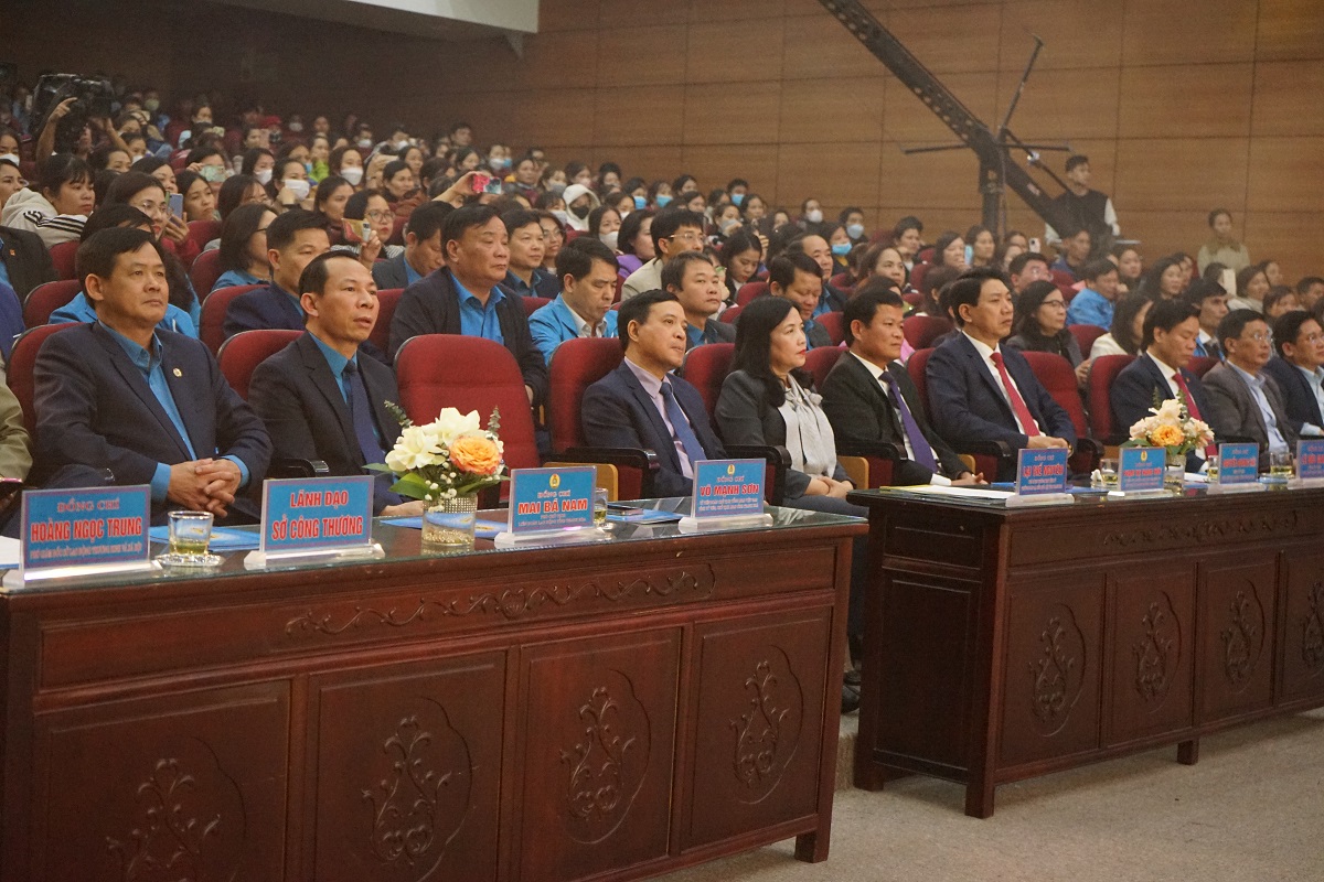 Tết ấm áp đến với đoàn viên, người lao động Thanh Hóa- Ảnh 1.