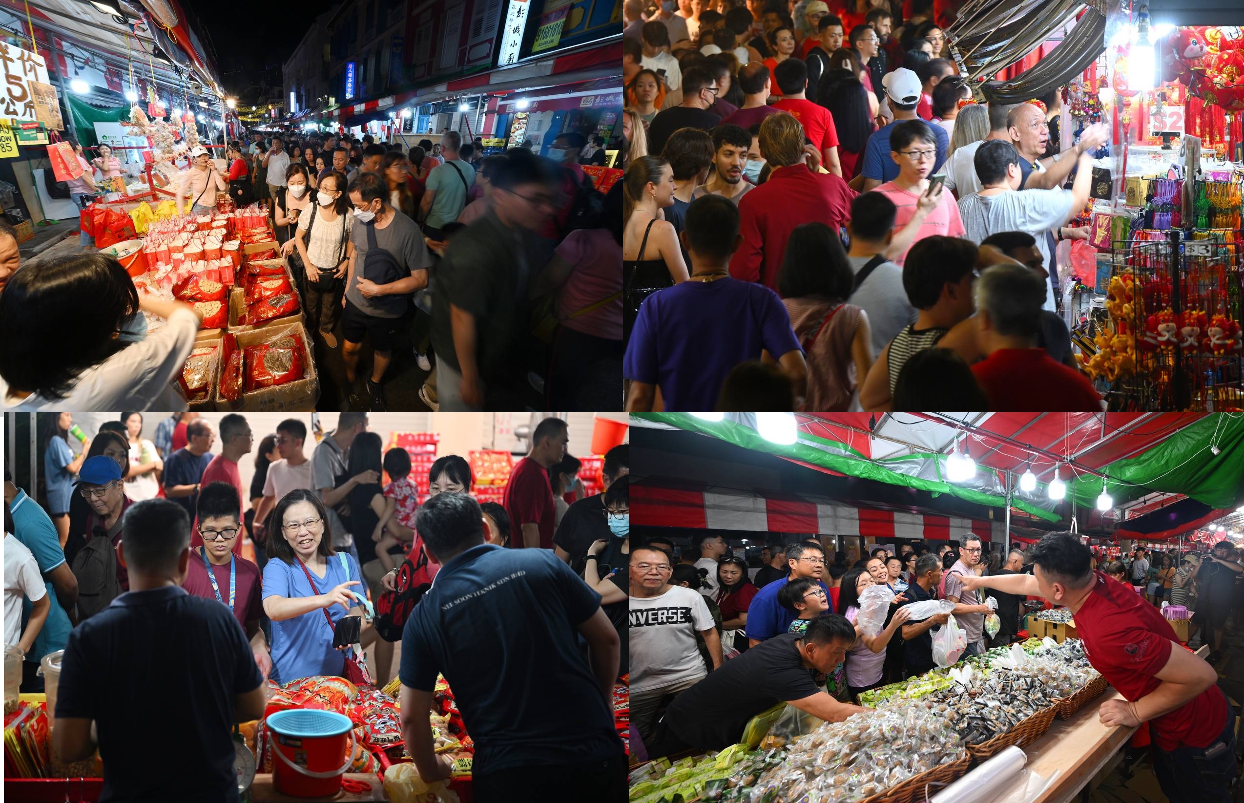 Mọi người mua sắm ở phố T&agrave;u ở Manhattan, New York. Ảnh: The Straits Times