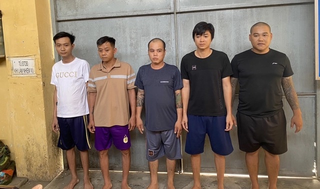 Triệt phá một tổ chức đánh bạc trên mạng hàng tỉ đồng- Ảnh 1.