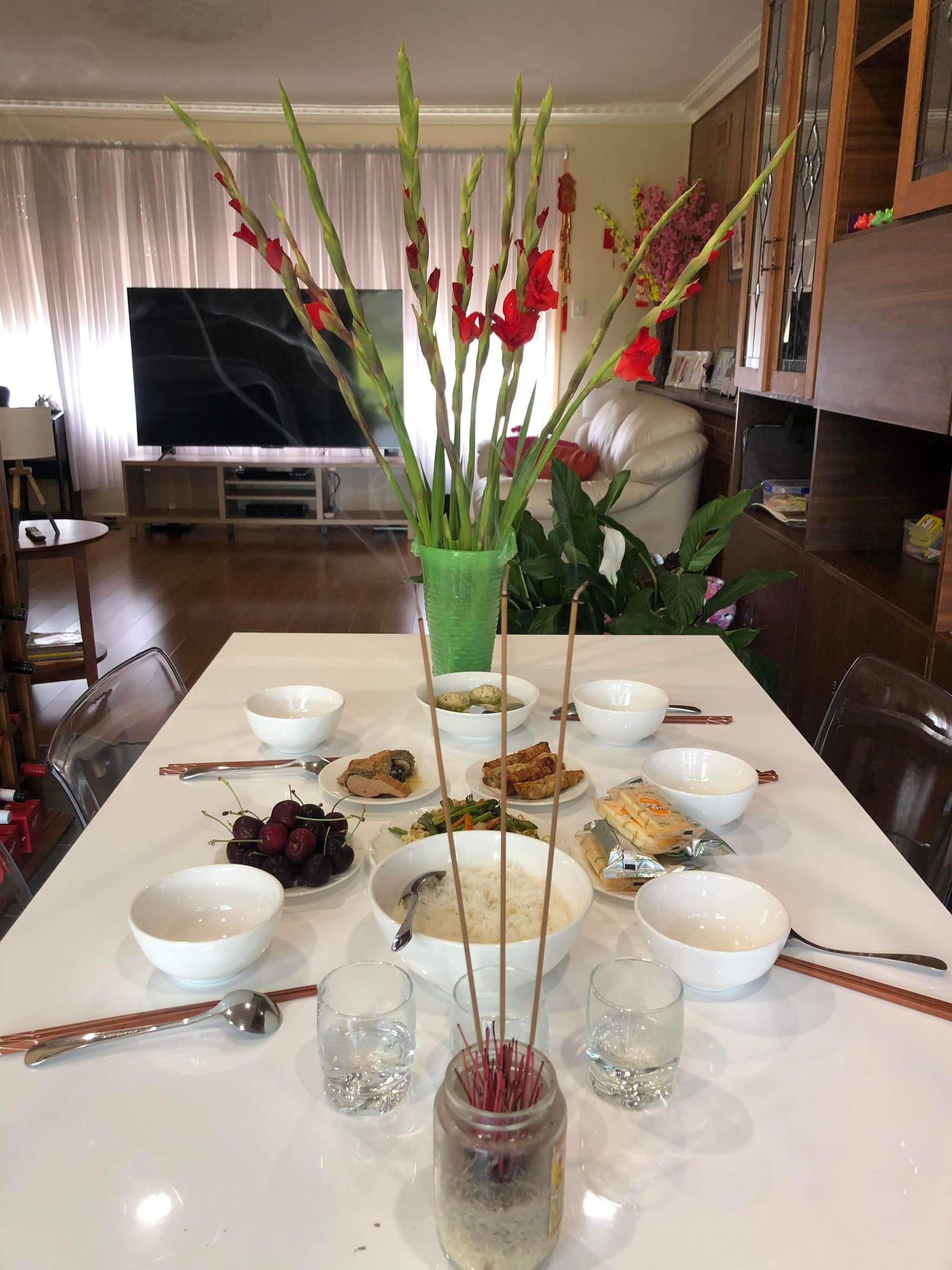 H&igrave;nh b&oacute;ng qu&ecirc; nh&agrave; qua Tết Việt ở &Uacute;c- Ảnh 17.
