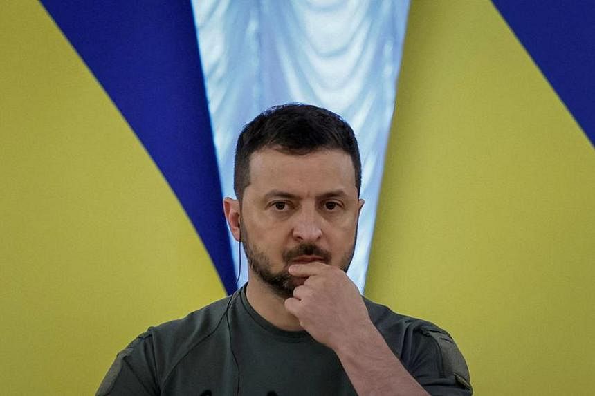 Tổng thống Ukraine tiếp tục “thay máu” dàn lãnh đạo quân đội- Ảnh 1.