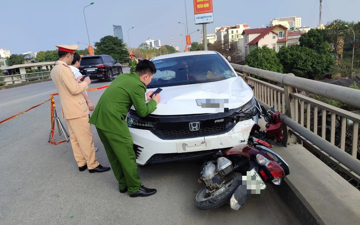 Vụ 2 cô gái bị ôtô tông văng khỏi cầu tử vong: Kết quả nồng độ cồn của tài xế