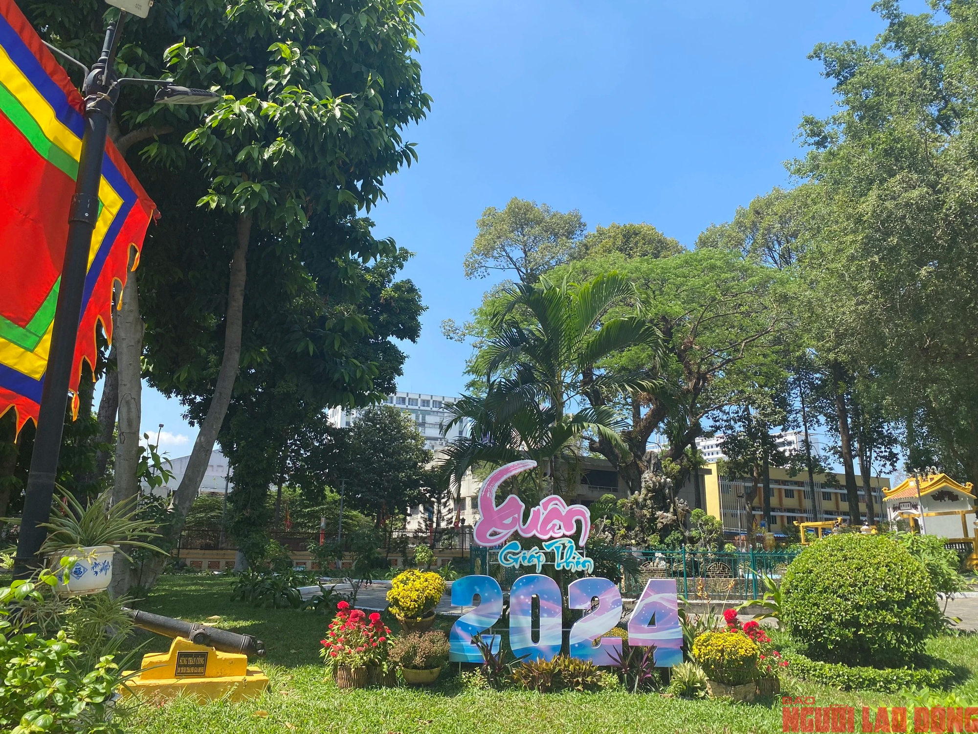 Hương sắc mùa Xuân ở cõi thiêng giữa lòng TP HCM- Ảnh 3.