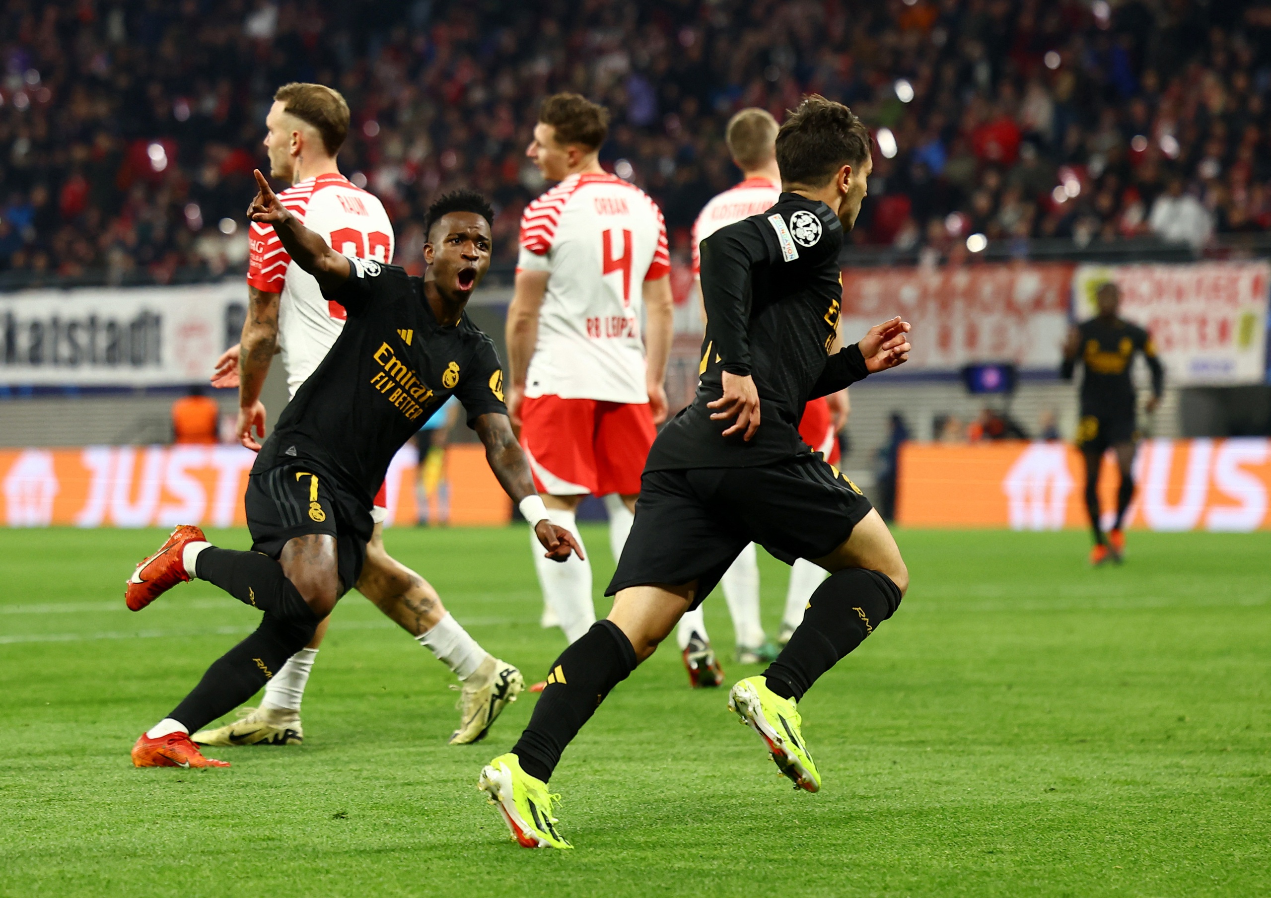 Hạ gục Copenhagen, Man City mở toang cửa tứ kết Champions League- Ảnh 9.