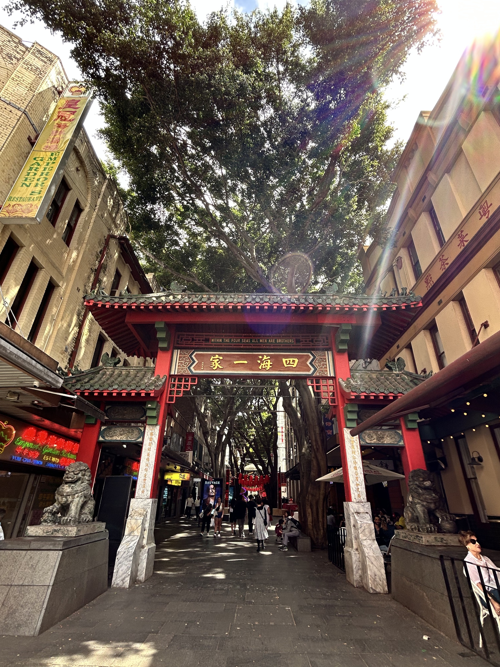 Đến China Town (Sydney) đón năm Rồng- Ảnh 1.