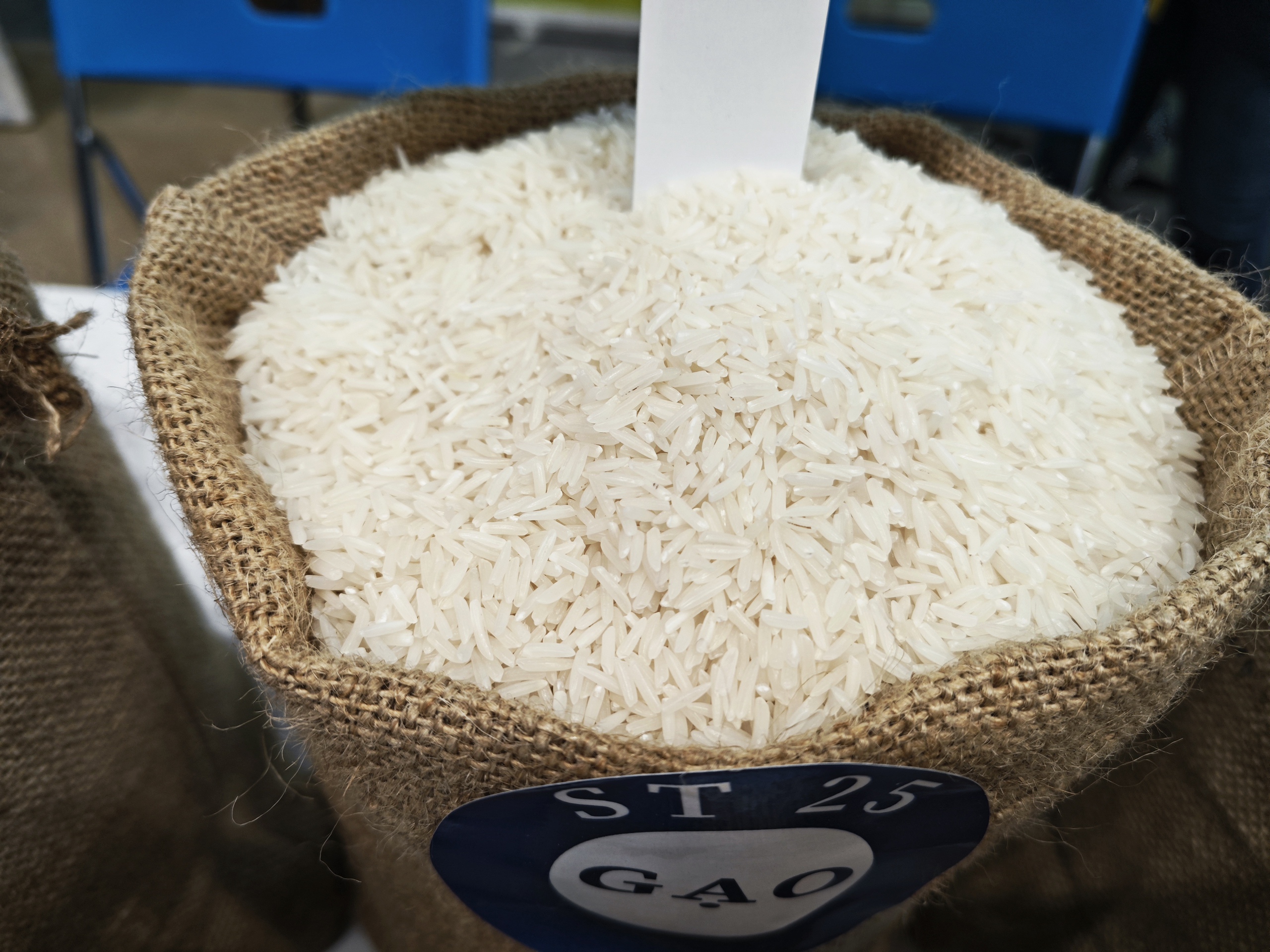 Sầu riêng, cà phê... tiếp tục trúng giá- Ảnh 4.