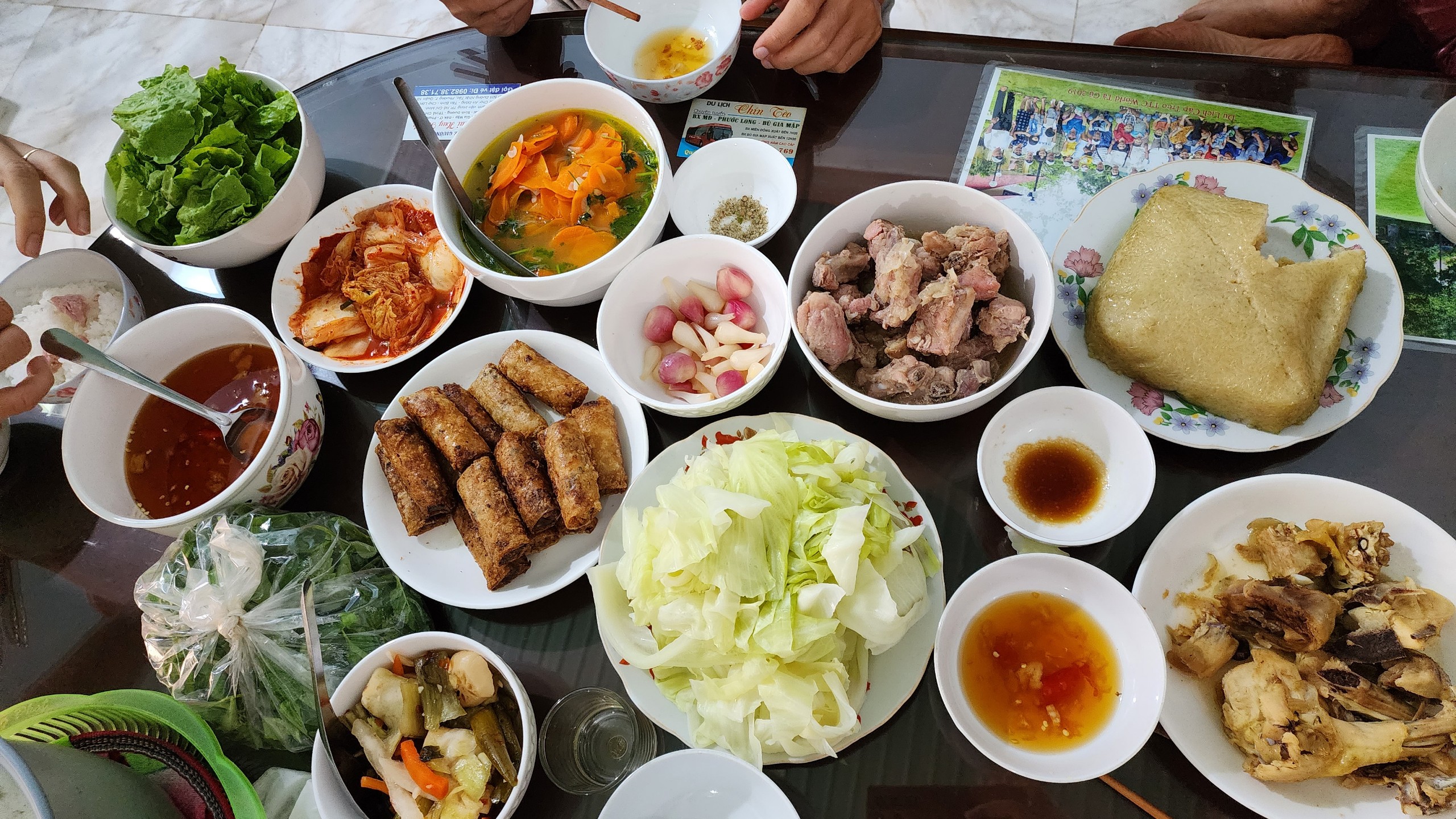 Bác sĩ Trương Hữu Khanh: Đầy bụng, khó tiêu, táo bón, cảm cúm dịp Tết - phải làm sao?- Ảnh 1.