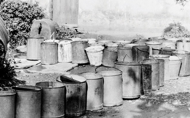 "Xuân sum vầy - Tết sẻ chia": Tết xếp hàng lấy nước