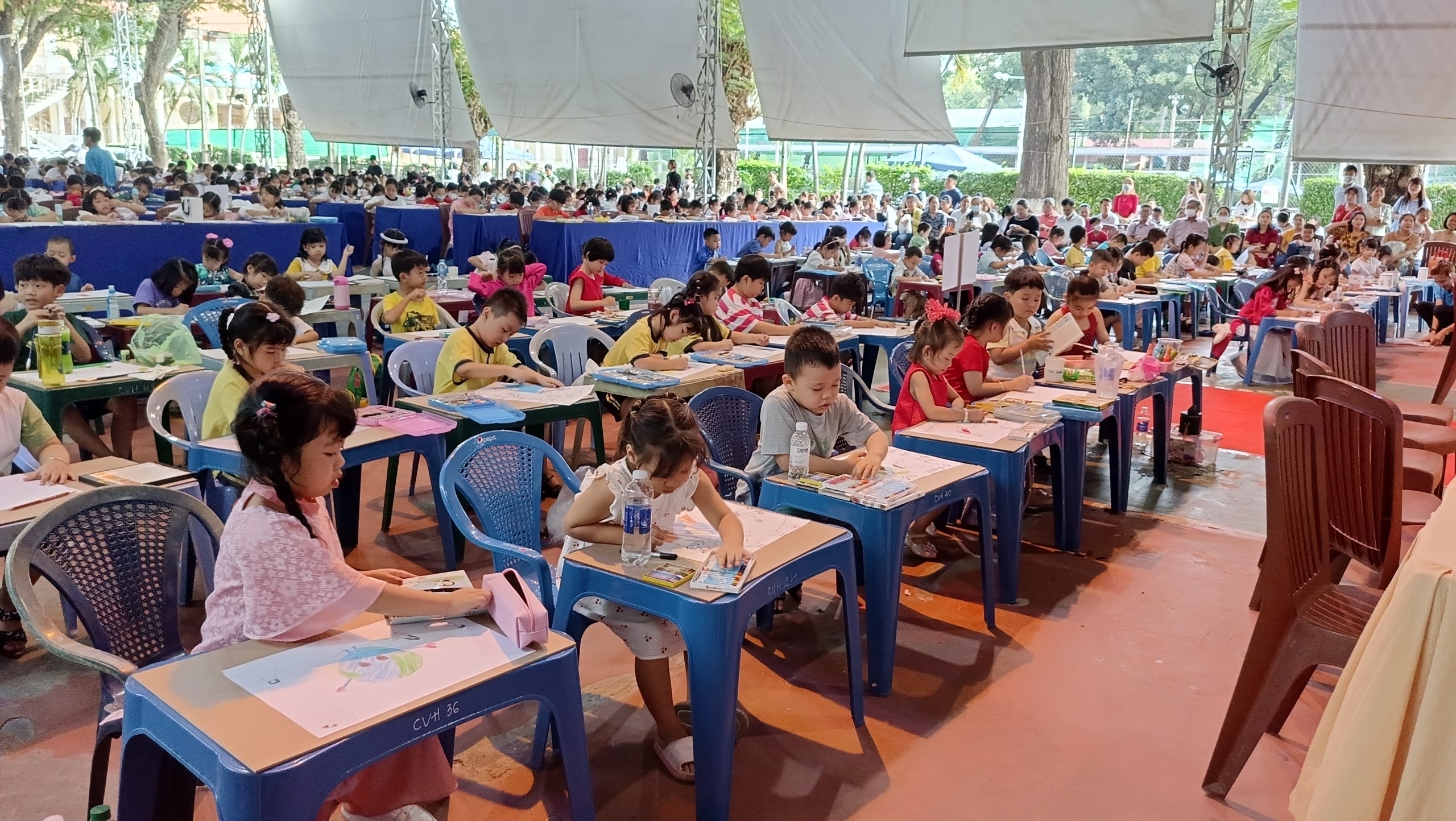 Sân chơi ngày Tết cho con CNVC-LĐ- Ảnh 2.