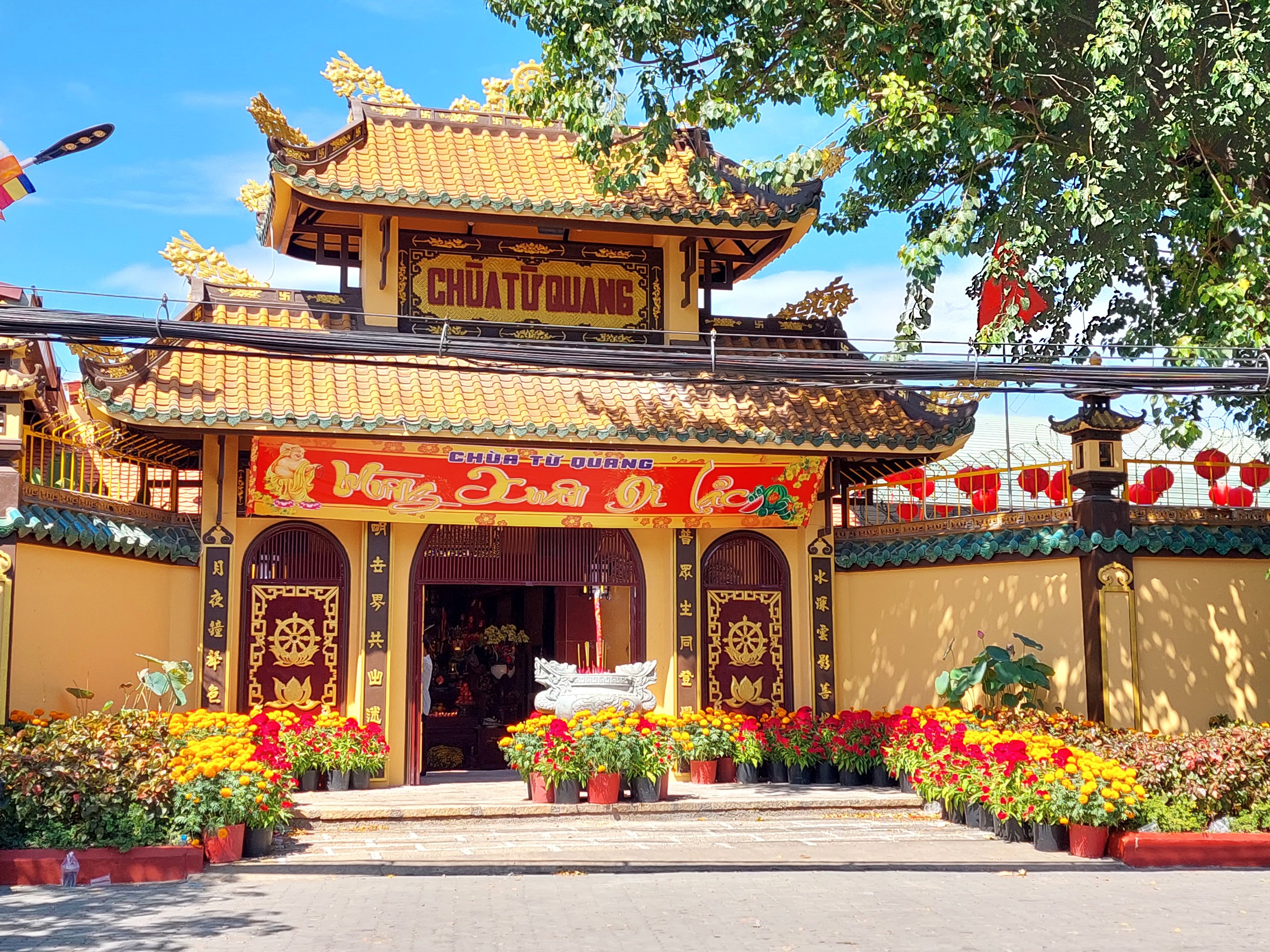 Tết ấm của những sinh linh nhỏ chưa ch&agrave;o đời- Ảnh 1.