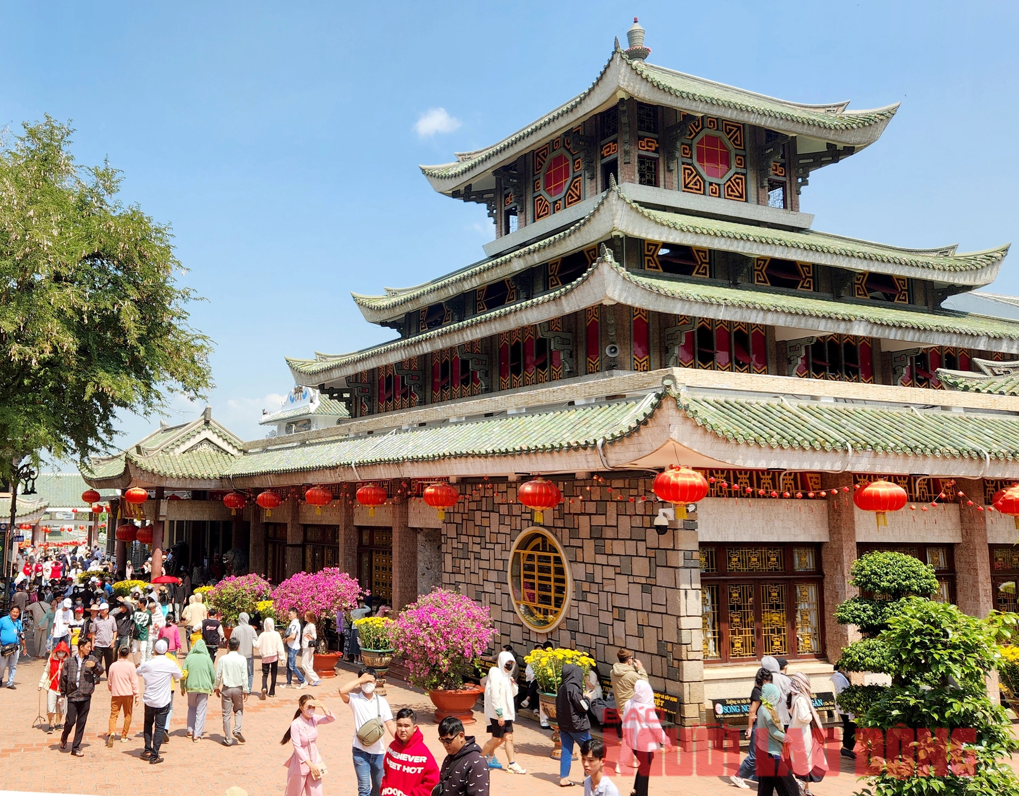 Bất ngờ với lượng kh&aacute;ch đến An Giang du xu&acirc;n- Ảnh 4.