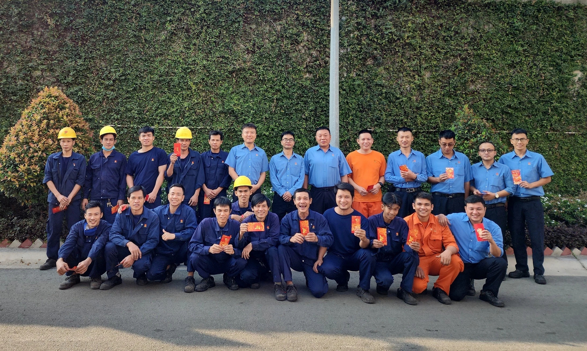 C&ocirc;ng nh&acirc;n được l&igrave; x&igrave; ng&agrave;y đầu đi l&agrave;m, doanh nghiệp th&ocirc;ng b&aacute;o tuyển dụng số lượng lớn- Ảnh 3.