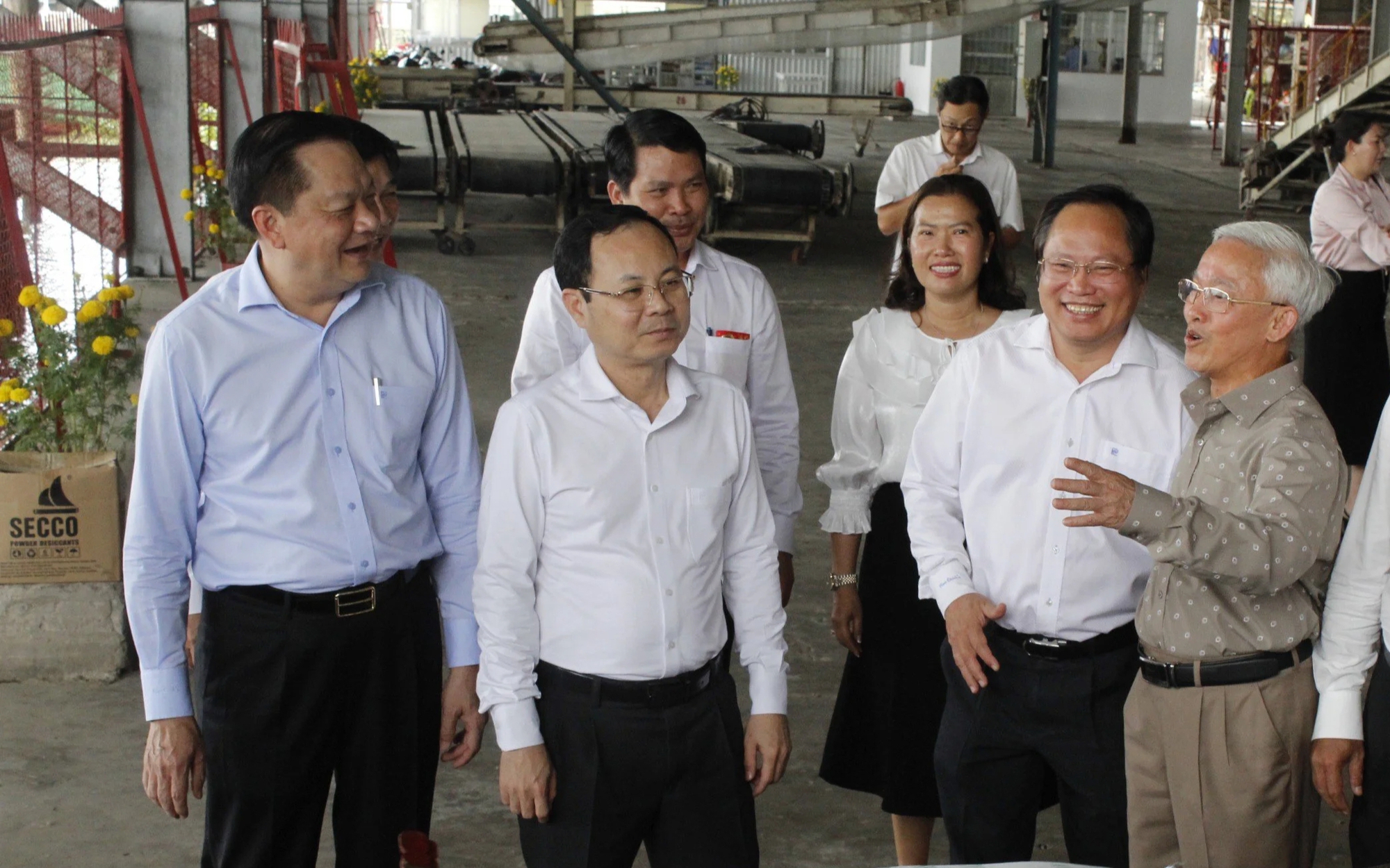 Bí thư Thành ủy Cần Thơ thăm và chúc Tết doanh nghiệp