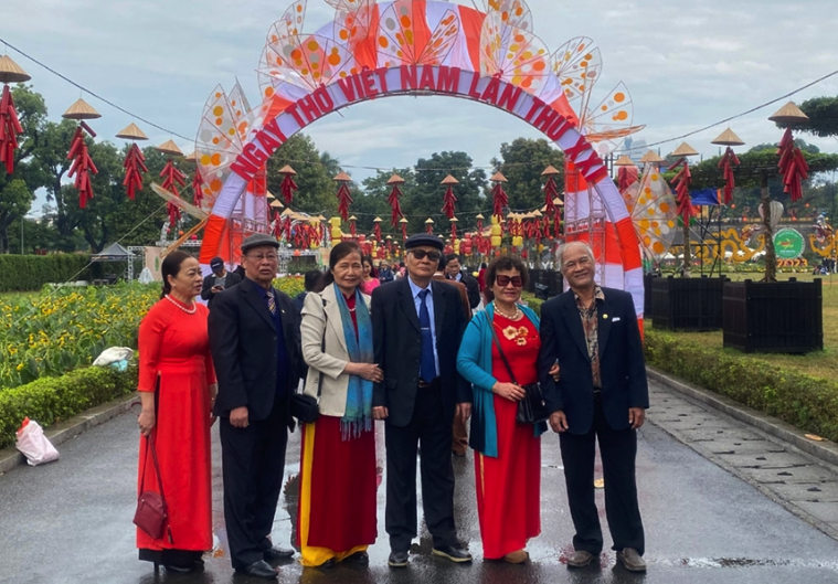 Ng&agrave;y thơ Việt Nam 22 - "Bản h&ograve;a &acirc;m đất nước" t&ocirc;n vinh tinh thần đại đo&agrave;n kết d&acirc;n tộc- Ảnh 3.