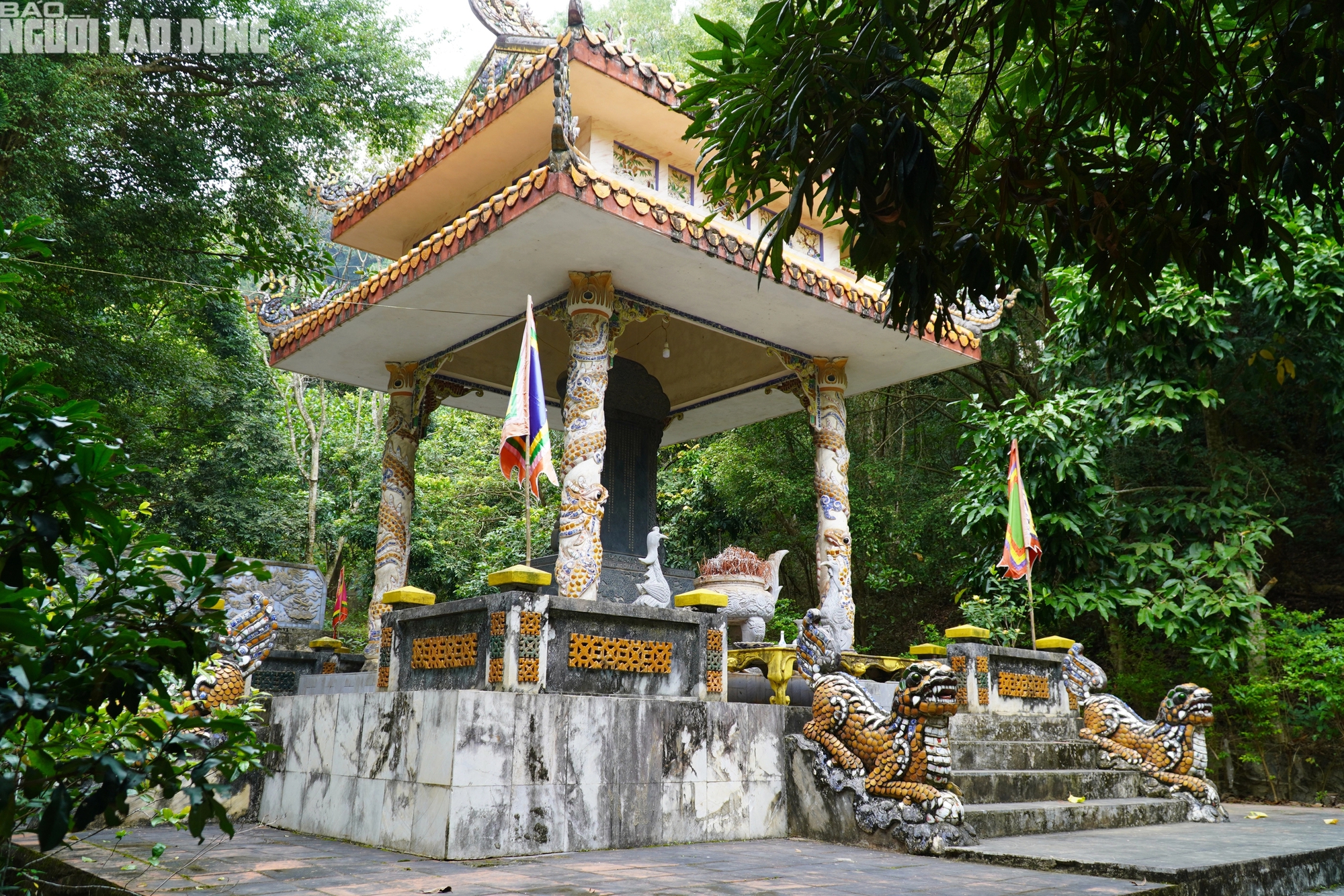 "Kinh th&agrave;nh Huế" thu nhỏ giữa l&ograve;ng xứ Thanh- Ảnh 5.