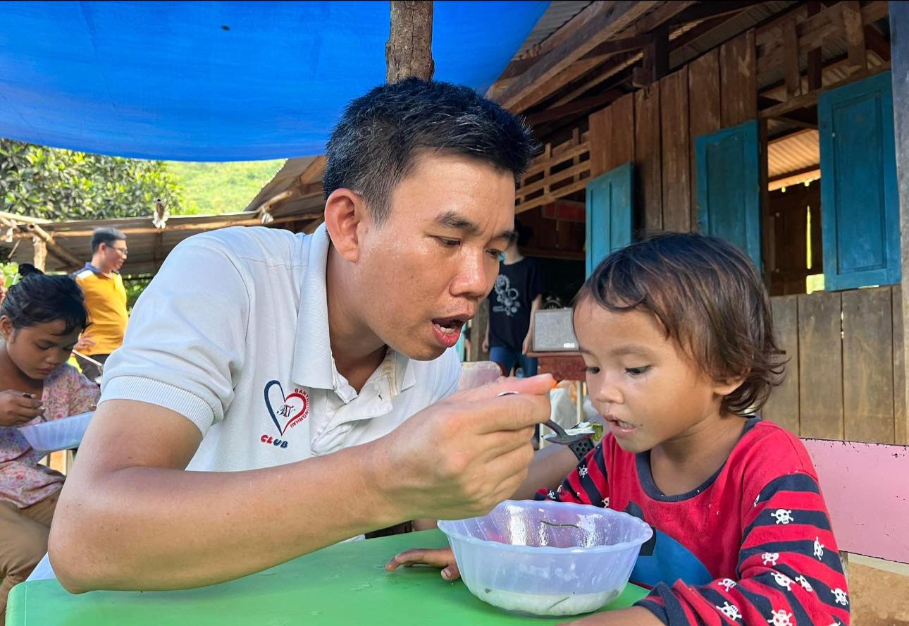 Nguyễn B&igrave;nh Nam &ndash; người đem nụ cười l&ecirc;n n&uacute;i!- Ảnh 8.