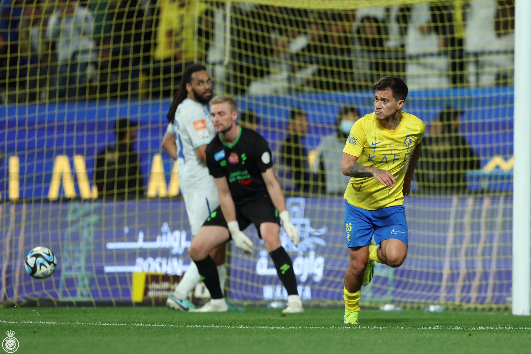 Ronaldo gi&uacute;p Al-Nassr thắng 2-1, ch&iacute;nh thức vượt mặt Messi- Ảnh 2.