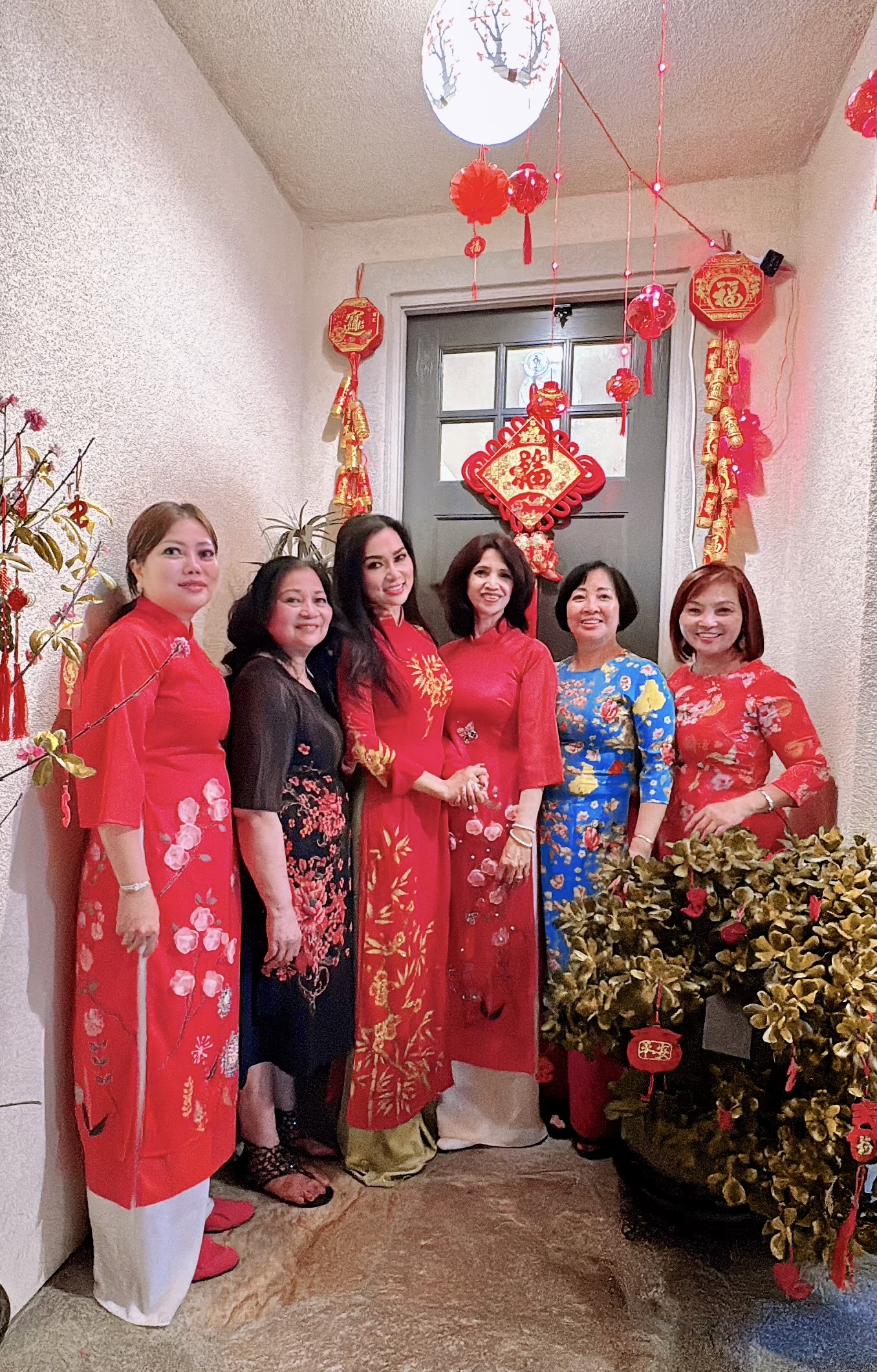Ca sĩ Kavie Trần: "T&ocirc;i lu&ocirc;n nhớ hương vị Tết Việt Nam"- Ảnh 2.