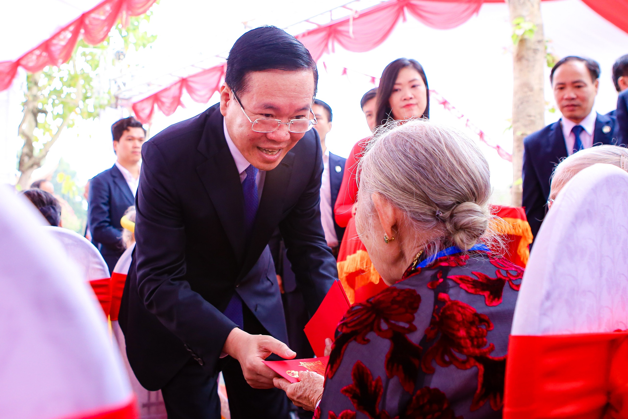 Chủ tịch nước V&otilde; Văn Thưởng khai b&uacute;t đầu xu&acirc;n Gi&aacute;p Th&igrave;n 2024- Ảnh 7.