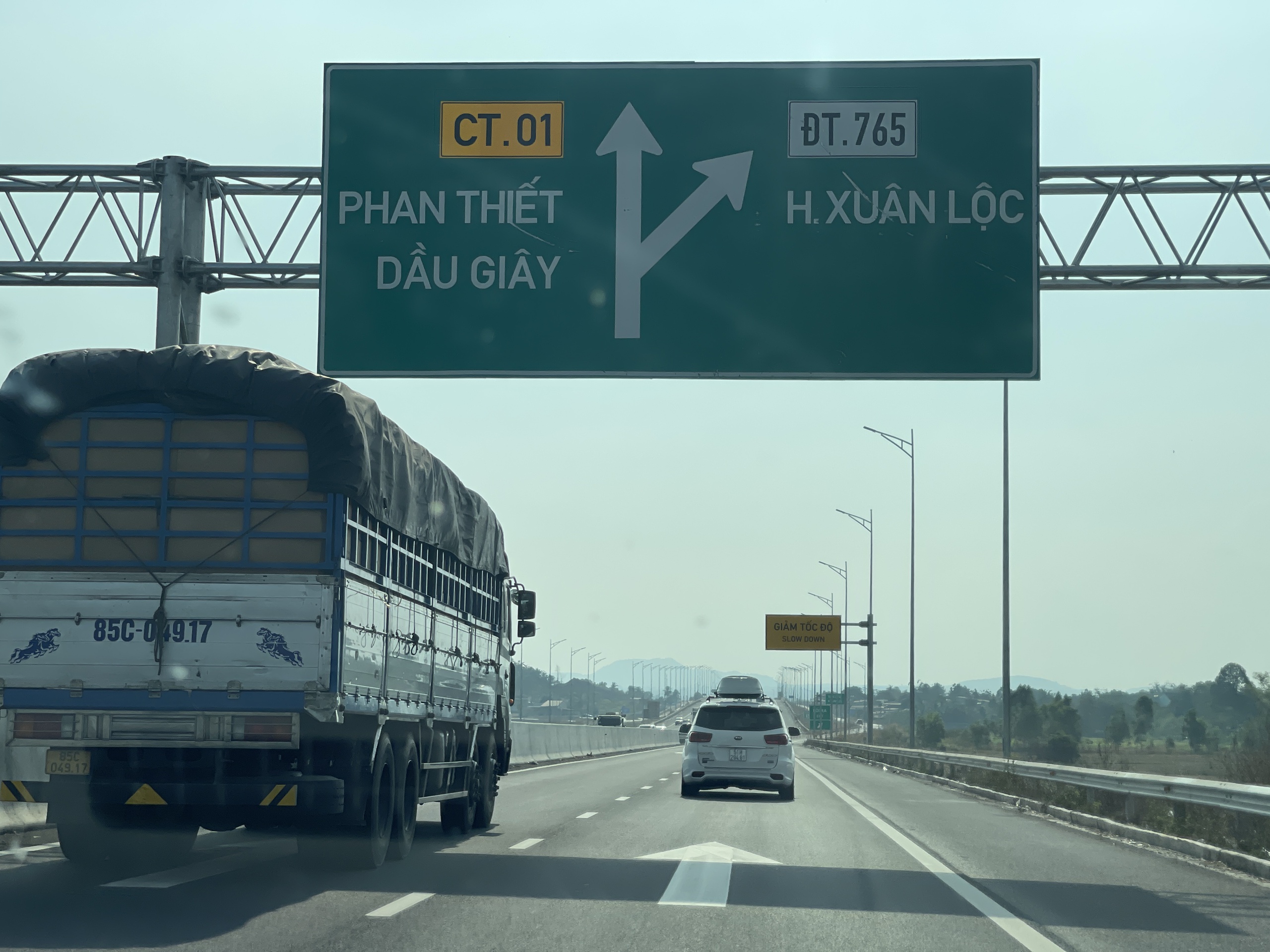 CLIP: Giao th&ocirc;ng hơn 200 km đường cao tốc từ c&aacute;c địa phương về TP HCM h&ocirc;m nay- Ảnh 6.