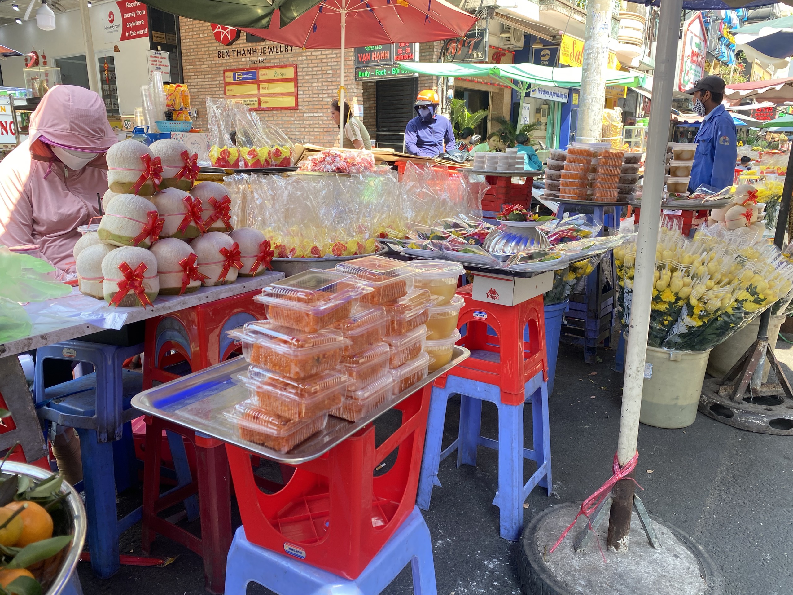 Qu&aacute; tải đơn h&agrave;ng b&aacute;nh hủ v&agrave;ng, b&aacute;nh t&agrave;i lộc... dịp v&iacute;a Thần T&agrave;i- Ảnh 8.