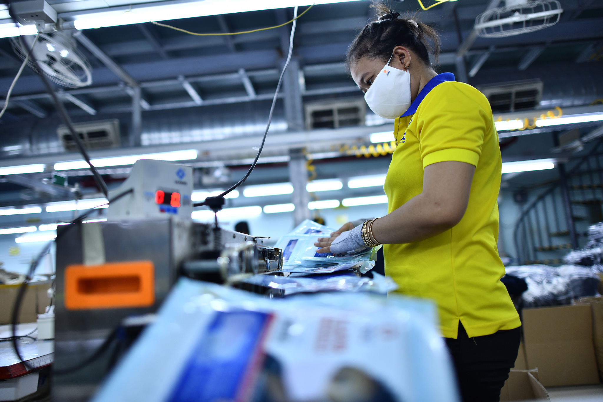 TP HCM: 97% lao động ở c&aacute;c doanh nghiệp trở lại l&agrave;m việc sau kỳ nghỉ Tết- Ảnh 1.