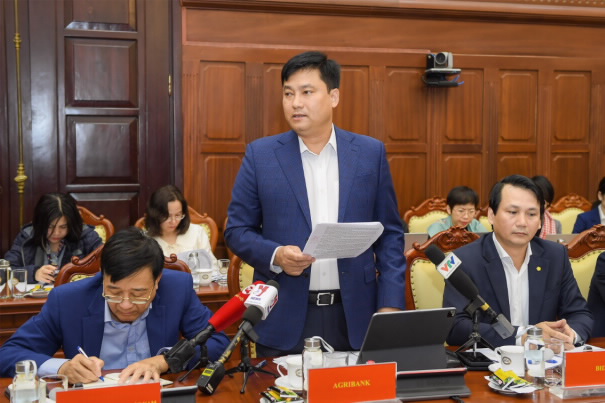 Y&ecirc;u cầu c&aacute;c ng&acirc;n h&agrave;ng b&aacute;o c&aacute;o việc c&ocirc;ng khai l&atilde;i suất cho vay b&igrave;nh qu&acirc;n- Ảnh 3.