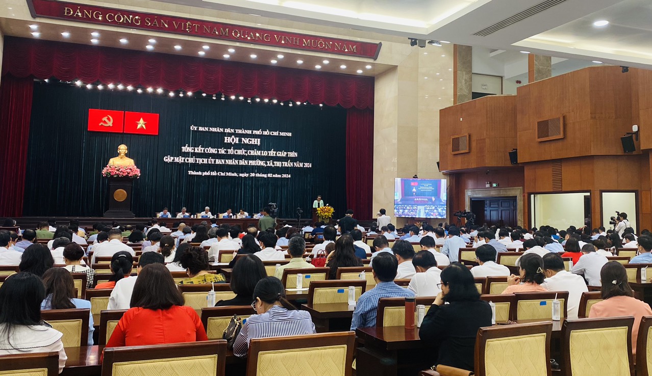 TP HCM: Tổng kinh phí chăm lo Tết Giáp Thìn gần 1.300 tỉ đồng- Ảnh 1.
