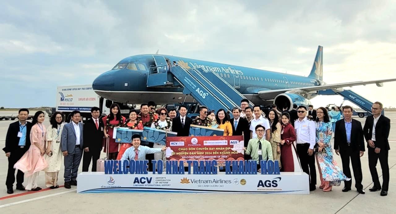 
S&acirc;n bay Cam Ranh "bắt tay" với s&acirc;n bay Changi của Singapore- Ảnh 2.