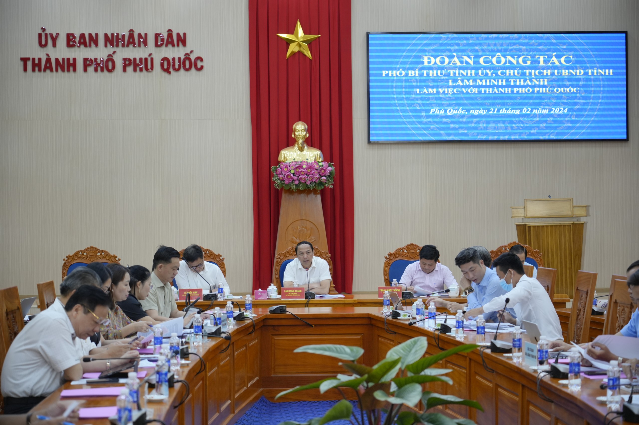 Chủ tịch tỉnh Kiên Giang chỉ đạo nóng các công trình, dự án trọng điểm tại Phú Quốc- Ảnh 1.