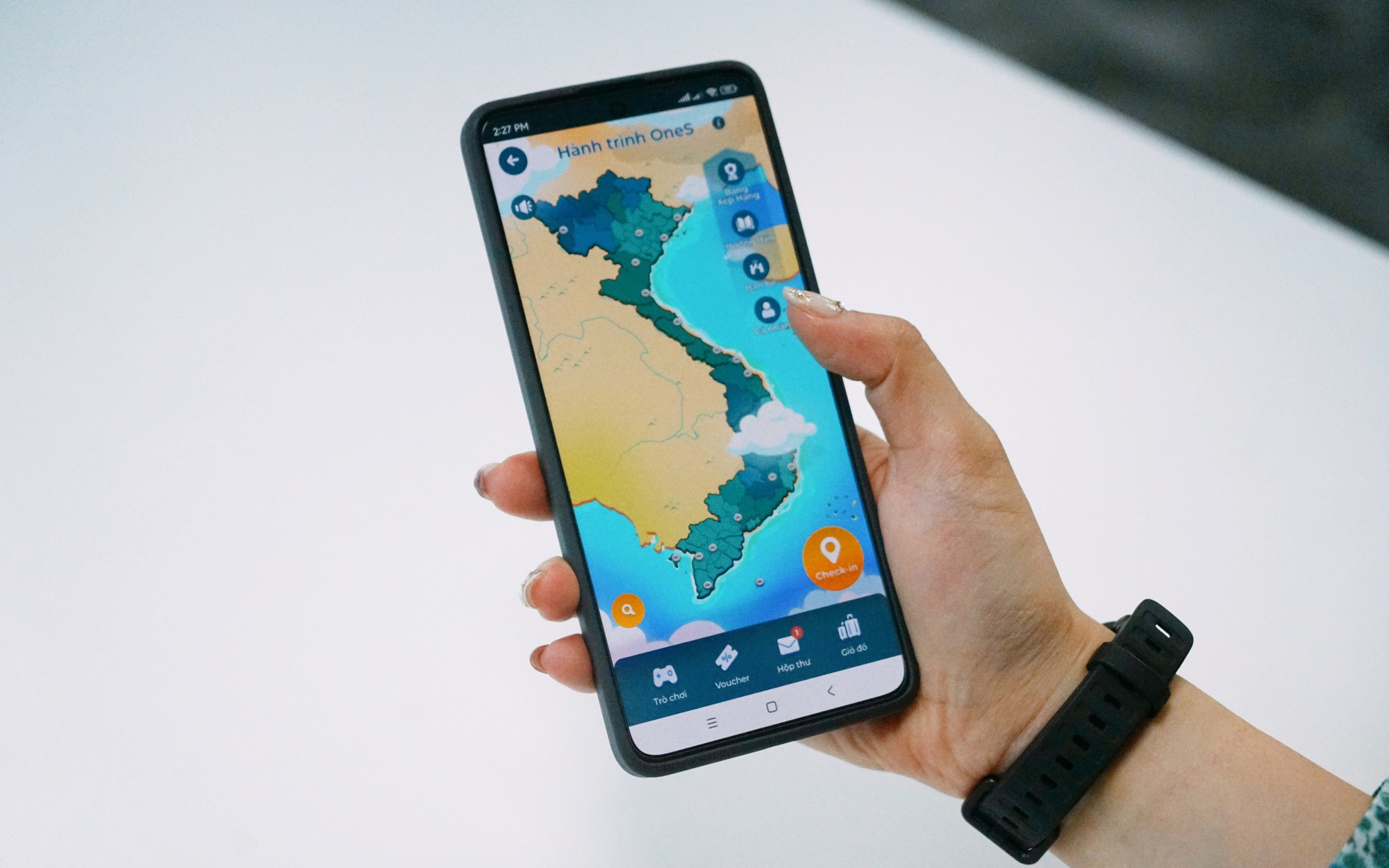 Check-in tỉnh, th&agrave;nh với game One S, nhận qu&agrave; tặng 
