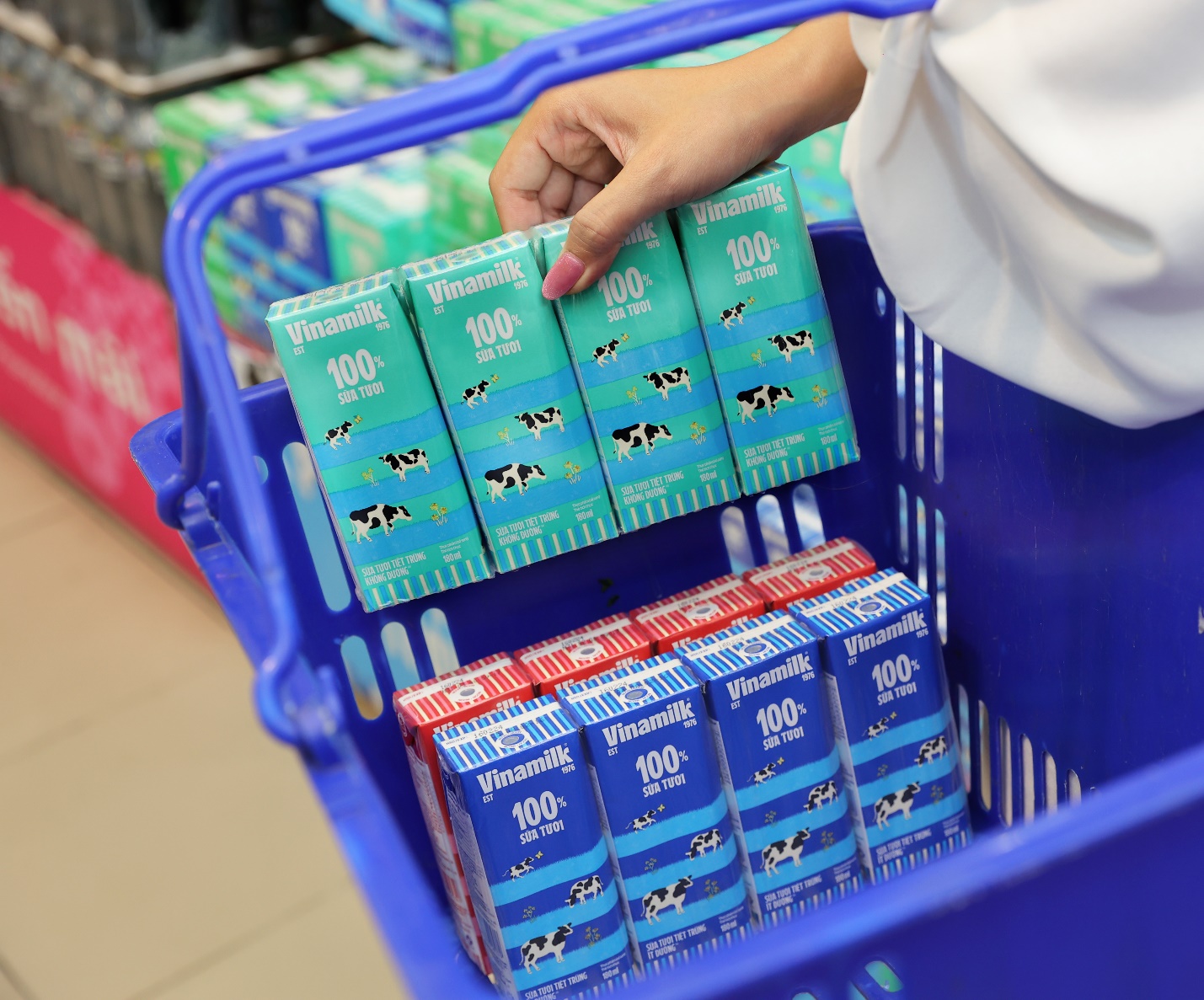 Vinamilk thắng lớn tại bảng xếp hạng Superior Taste Award đầu năm 2024- Ảnh 1.