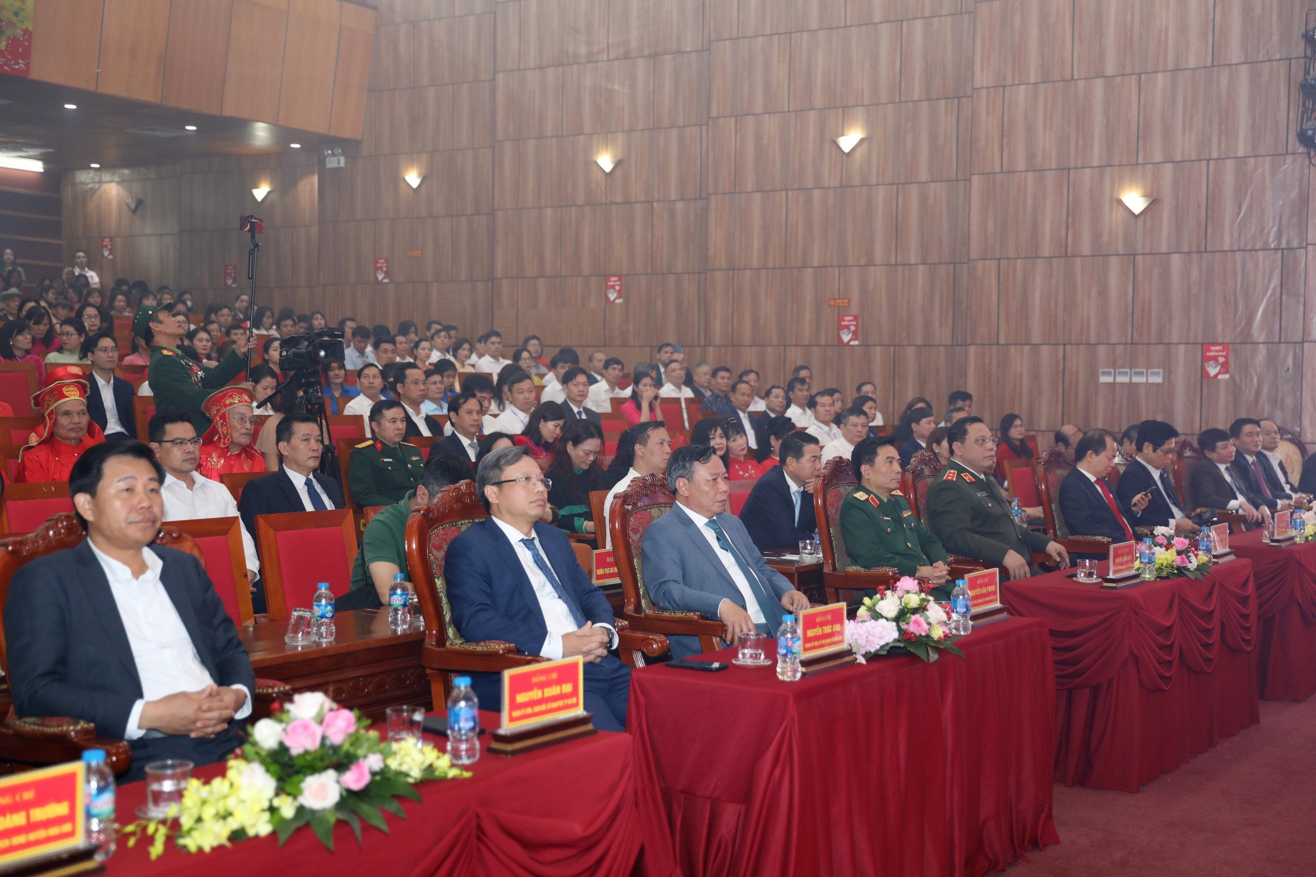 Khai hội Giang X&aacute; tri &acirc;n c&ocirc;ng lao của Ho&agrave;ng đế L&yacute; Nam Đế - Ảnh 4.