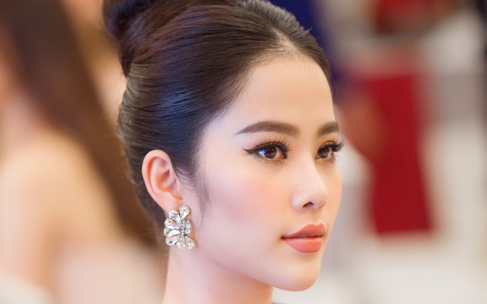 Nam Em xin lỗi