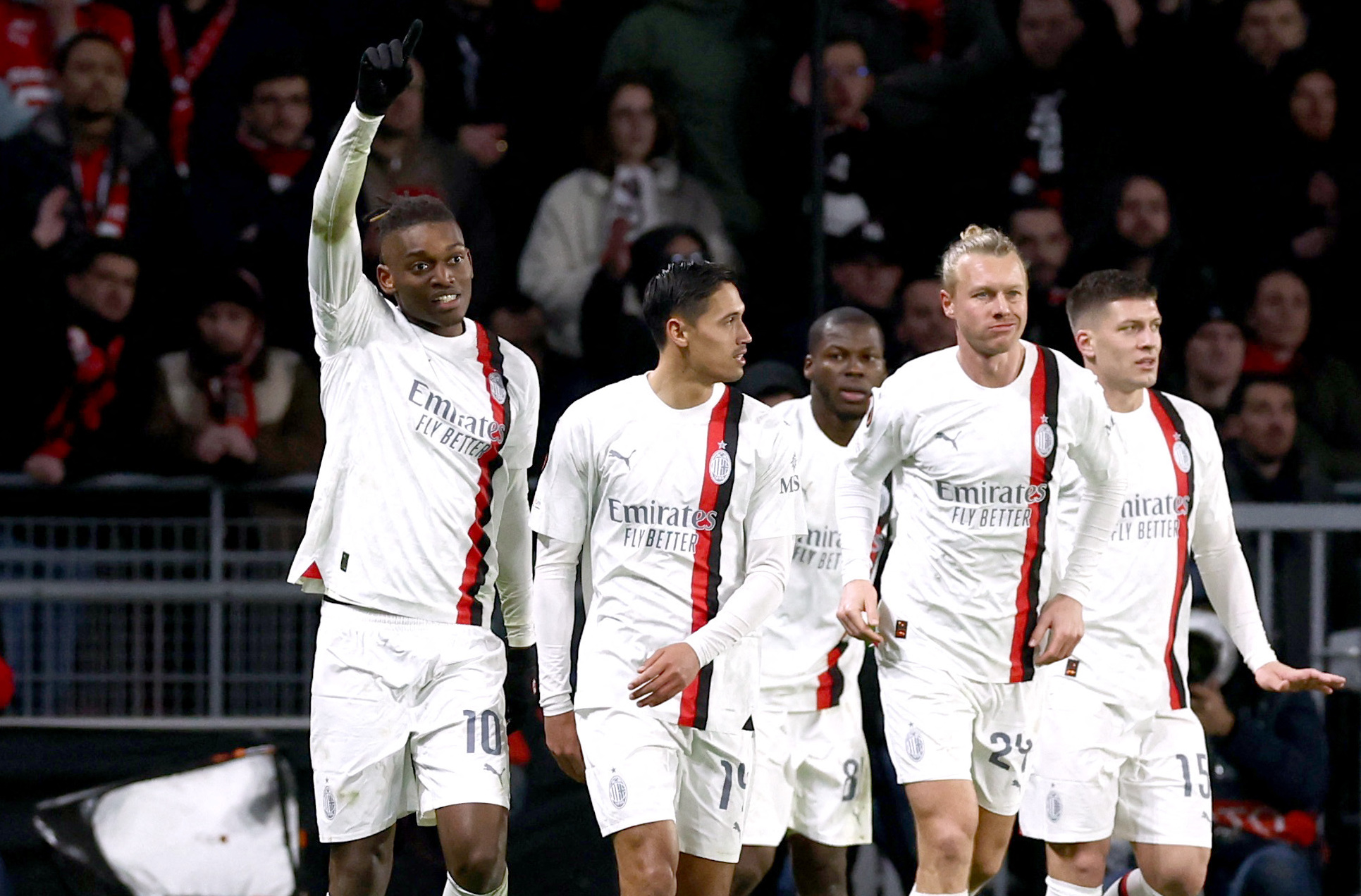 Bốc thăm Europa League: Liverpool rộng cửa vào tứ kết, rộ đại chiến vòng 1/8- Ảnh 3.